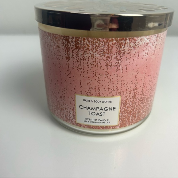 Bath & Body Works Champagne toast snow print scented candle 14.5 oz large - Picture 3 of 7